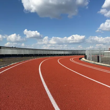 Horácká aréna v Jihlavě otevírá na střeše běžecký ovál