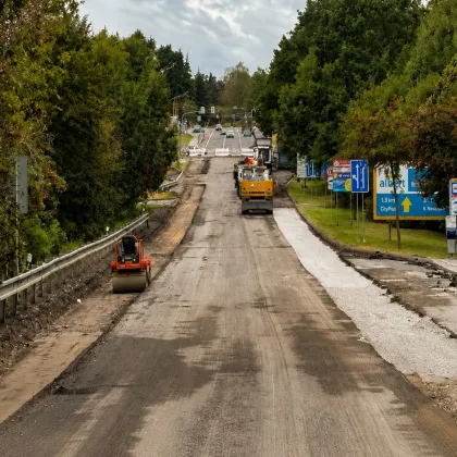 Opravy ulic v Jihlavě nabírají zpoždění