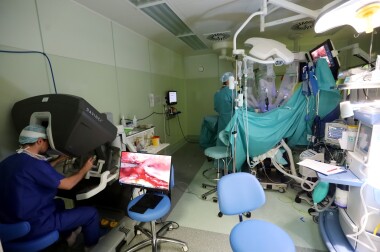 Chirurgové v jihlavské nemocnici provedli první rekonstrukční robotickou operaci