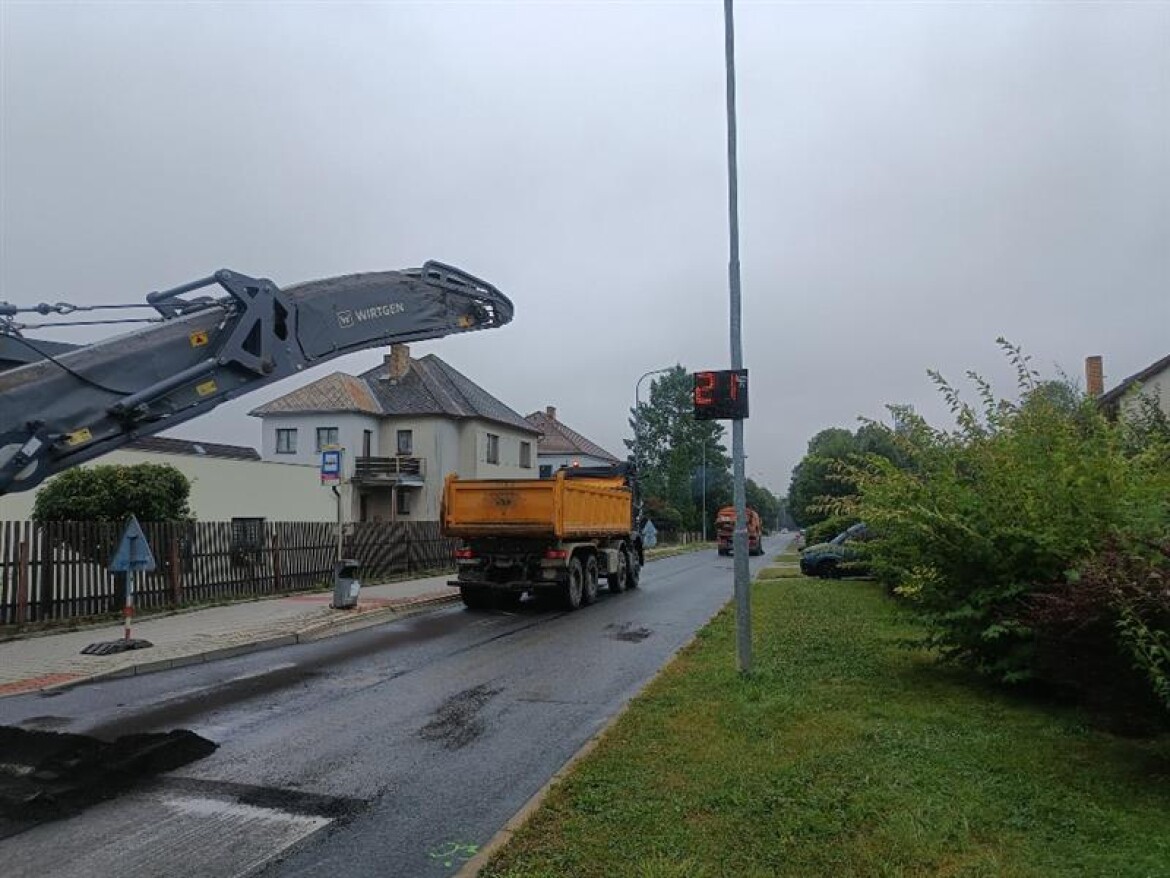 V Jihlavě měří rychlost dva nové radary - Pozor na ně v Telečské a Lípové ulici!