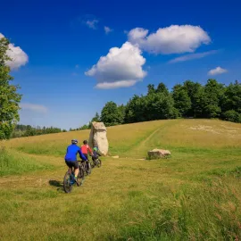 Nejvyšší vrchol Žďárských vrchů: Cyklistický výlet, který musíte zažít!