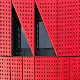 Jihlava nabízí unikátní adopci panelů Horácké multifunkční arény