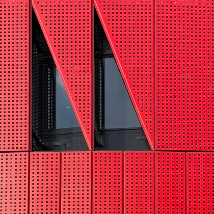 Jihlava nabízí unikátní adopci panelů Horácké multifunkční arény