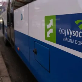Příspěvek na sedmidenní jízdenku Veřejné dopravy Vysočiny roste